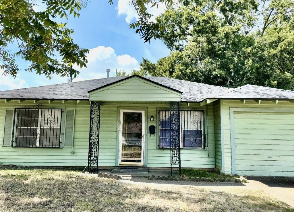 4009 Ella Boulevard, Houston