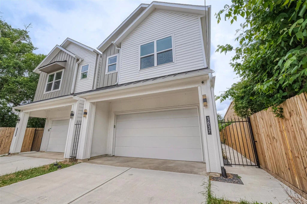 3835 Mainer Street, Houston