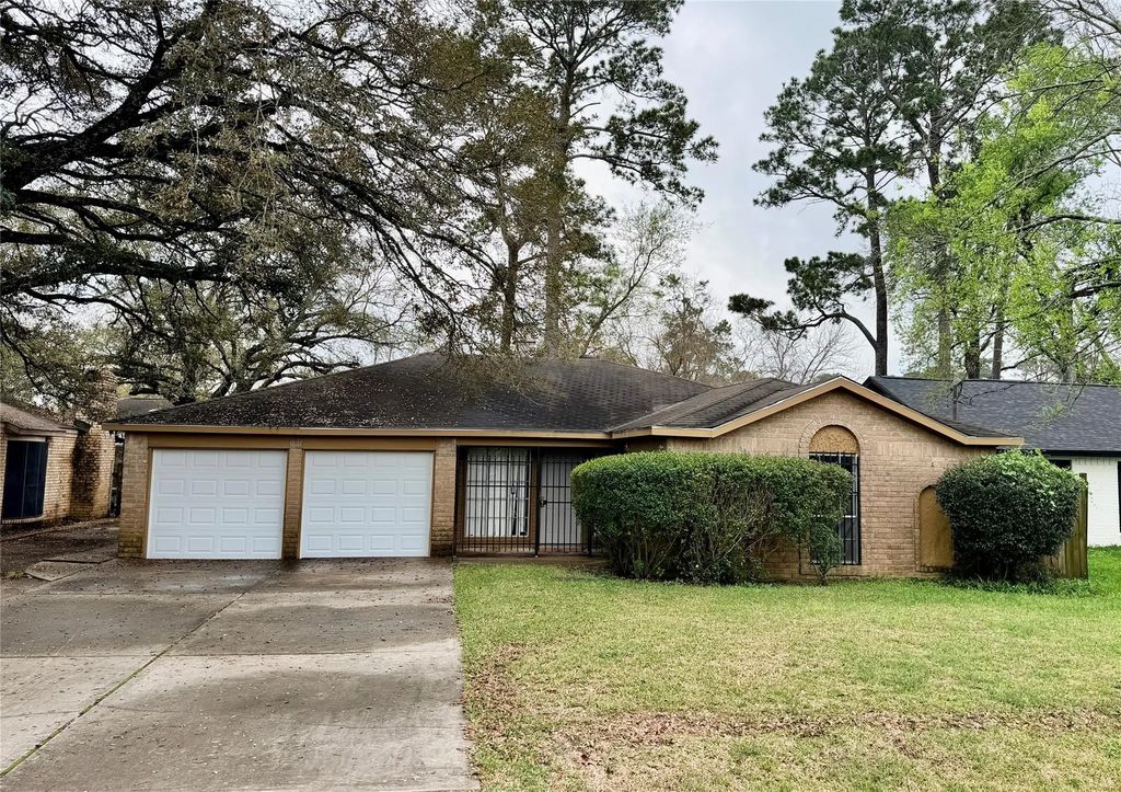 7876 Bender Road, Humble