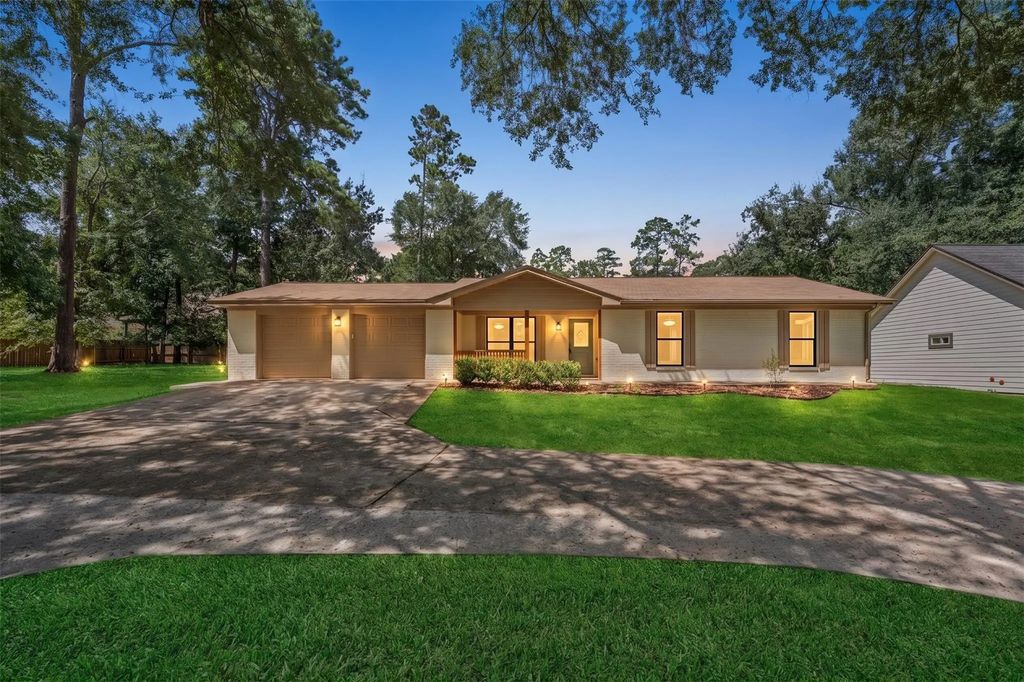 9096 N Comanche Circle, Willis