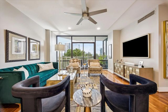 15 Greenway Plaza 6c, Houston