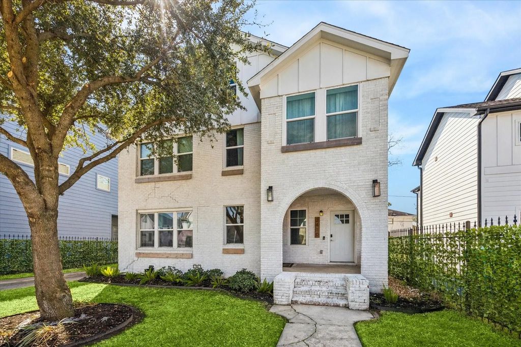2410 Truxillo Street, Houston