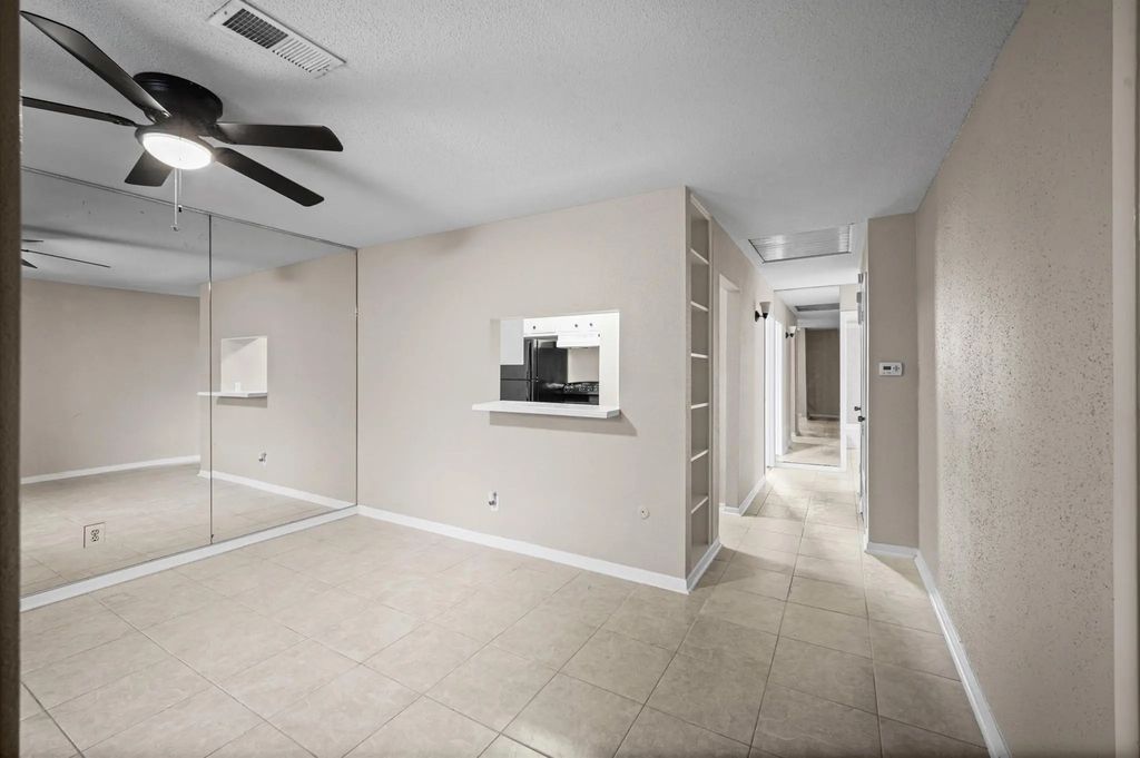 6401 Skyline Drive 38, Houston