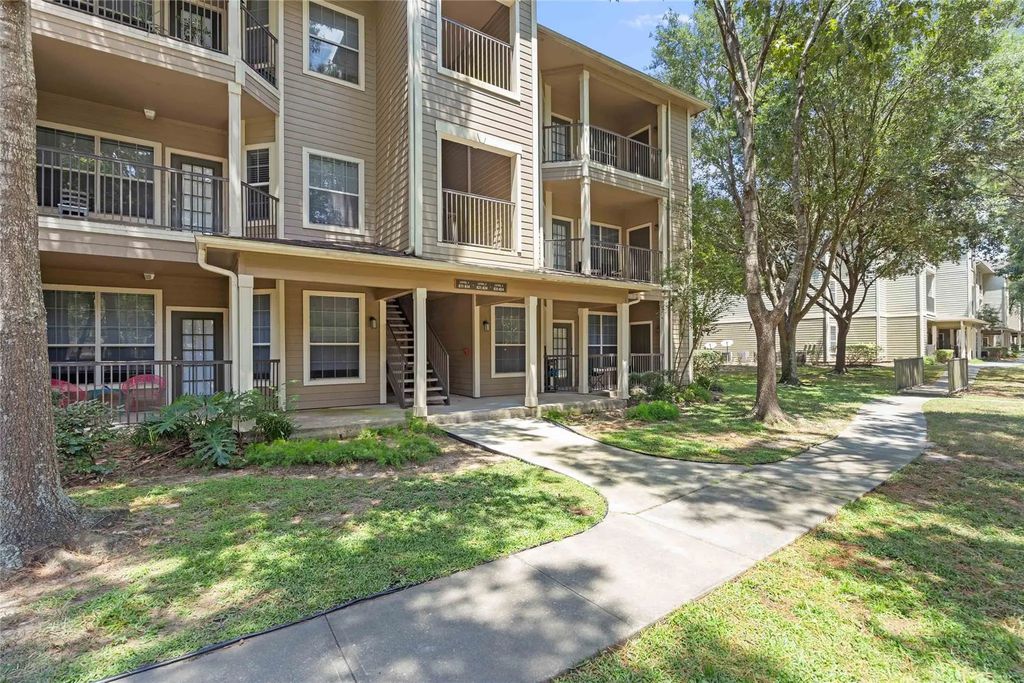 2400-1014 Spring Rain Drive, Klein