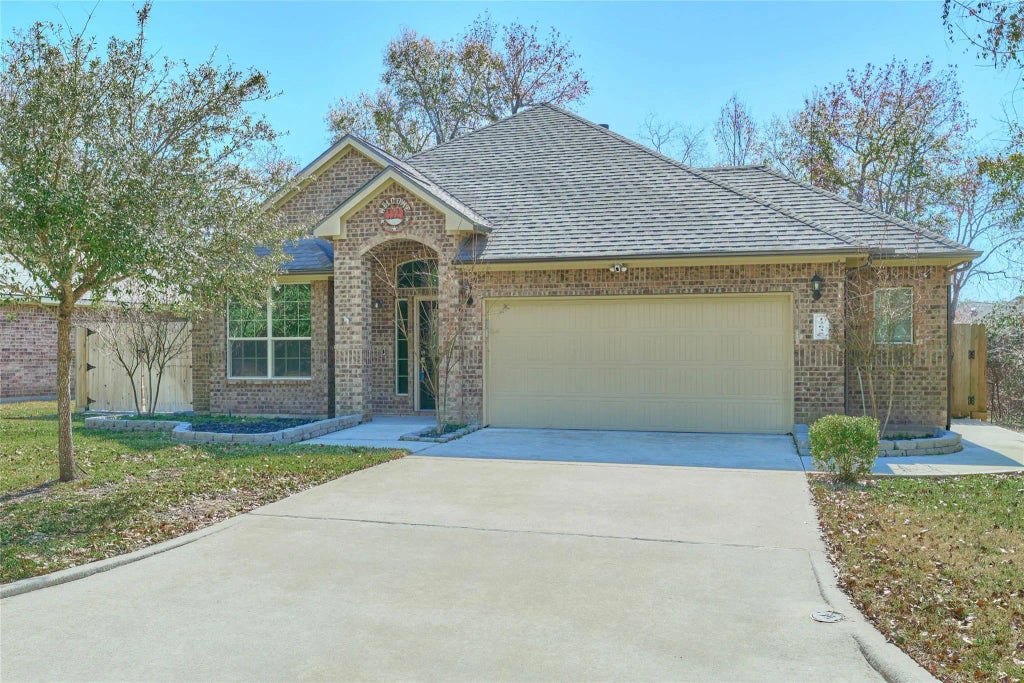 12635 Lake Shore Drive, Montgomery