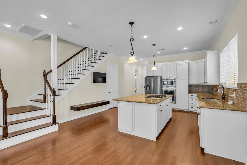 1423 Colorado Street, Houston