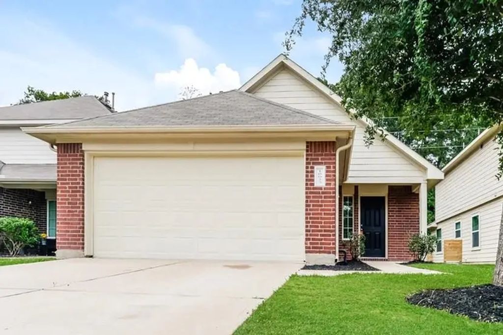 10023 Piave Drive, Houston