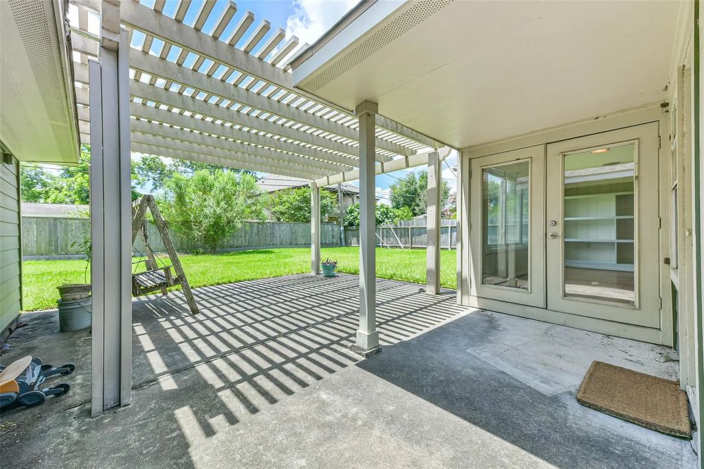 3023 Fairhope Street, Houston