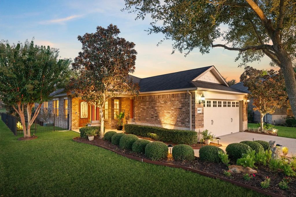 2903 Bur Oak Court, Richmond