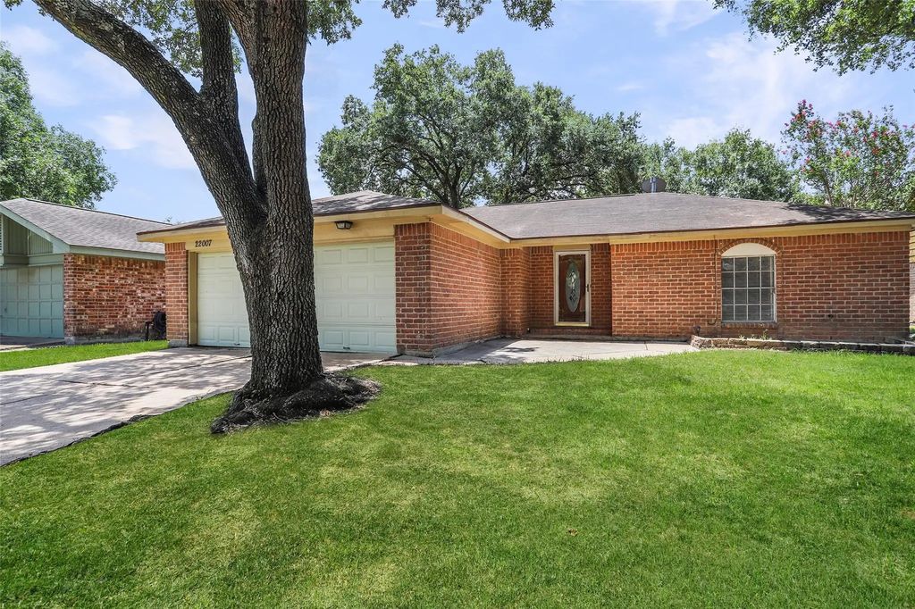 22007 Birch Valley Drive, Katy