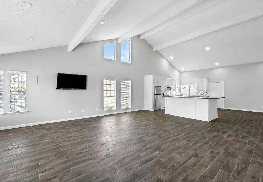 8619 Pottinger Drive, Houston