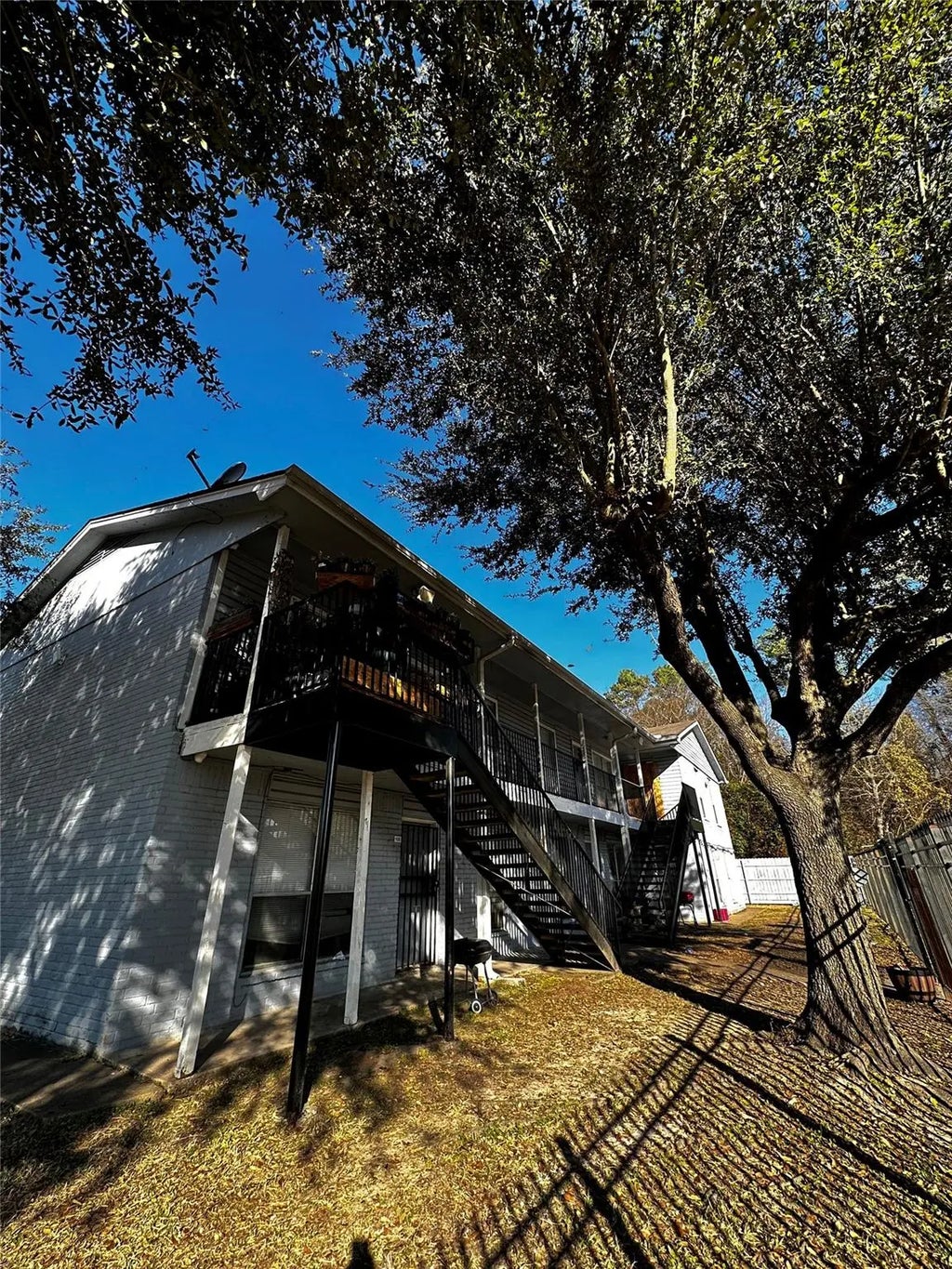 7201 Hallshire Drive 222, Houston