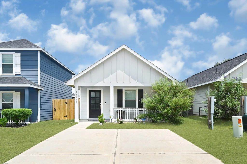 16571 Colleen Place, Conroe