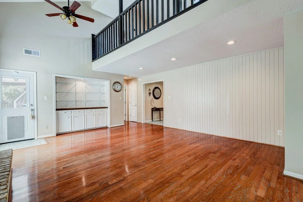 5503 Glenmere Lane, Spring