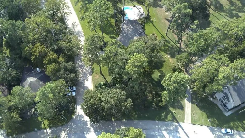 12902 Wood Harbour Drive, Montgomery