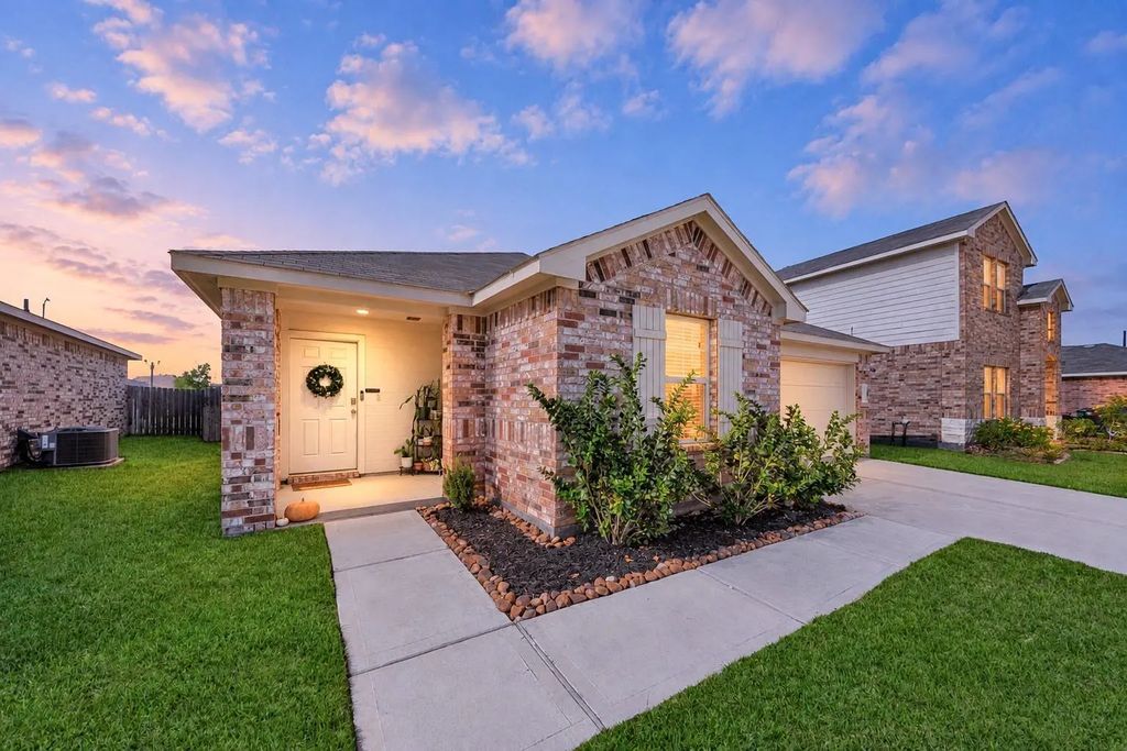 21334 Riverdew Drive, Katy