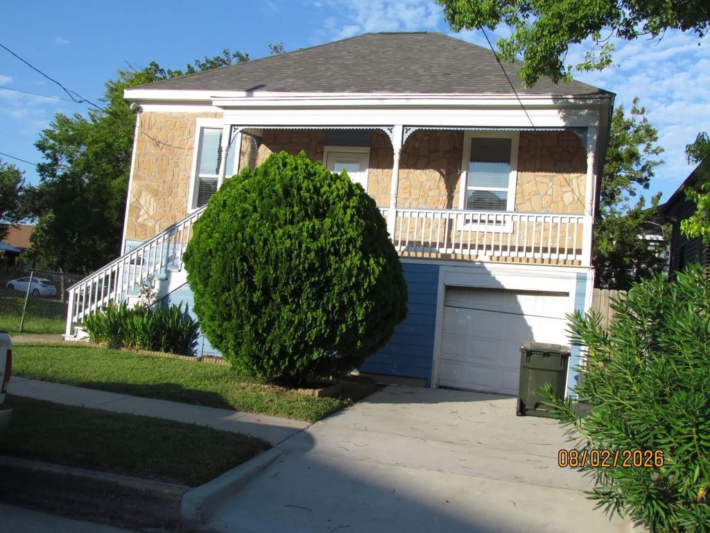 1806 Jack Johnson Boulevard, Galveston