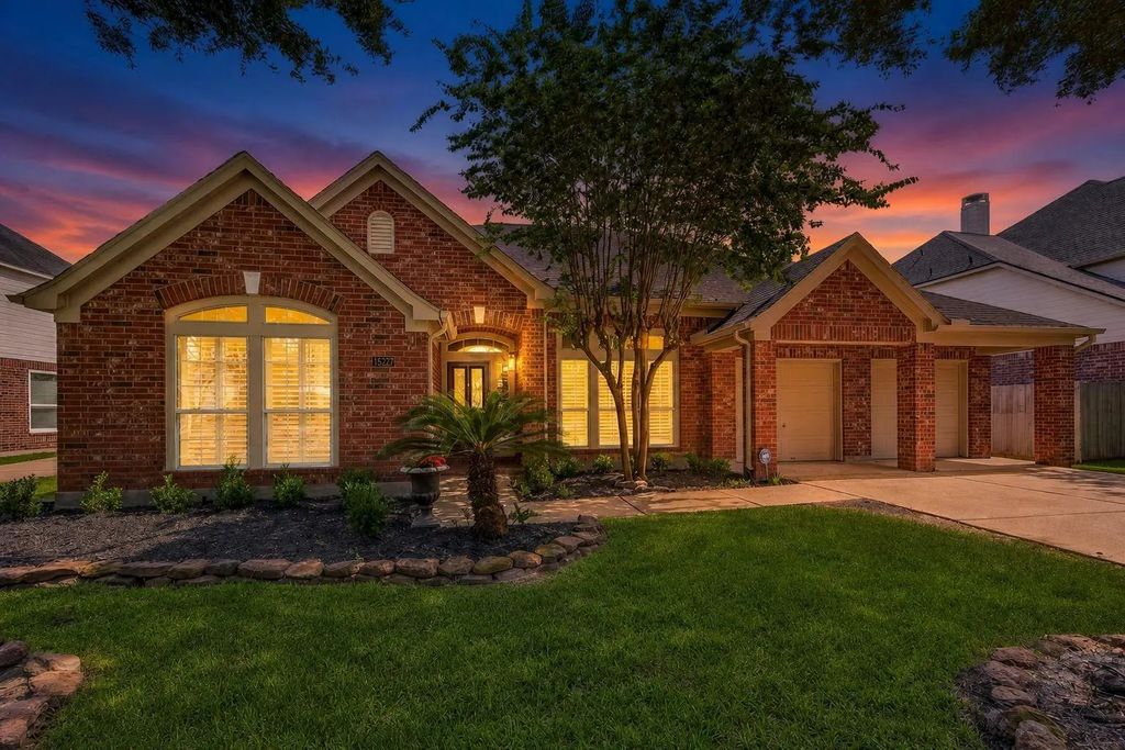1527 Lake Pauline Court, Richmond