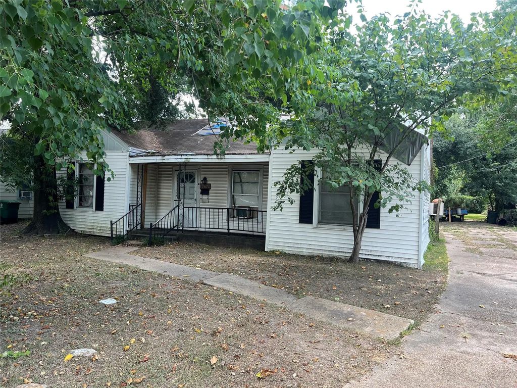 10612 Oswego Street, Houston