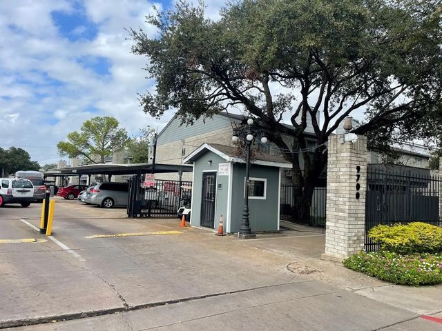 9700 Leawood Boulevard 1309, Houston