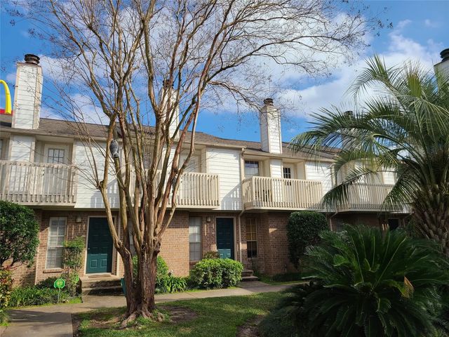 2626 North Boulevard 18, Houston