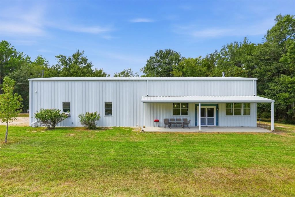 11939 Kidd Lane, Bedias
