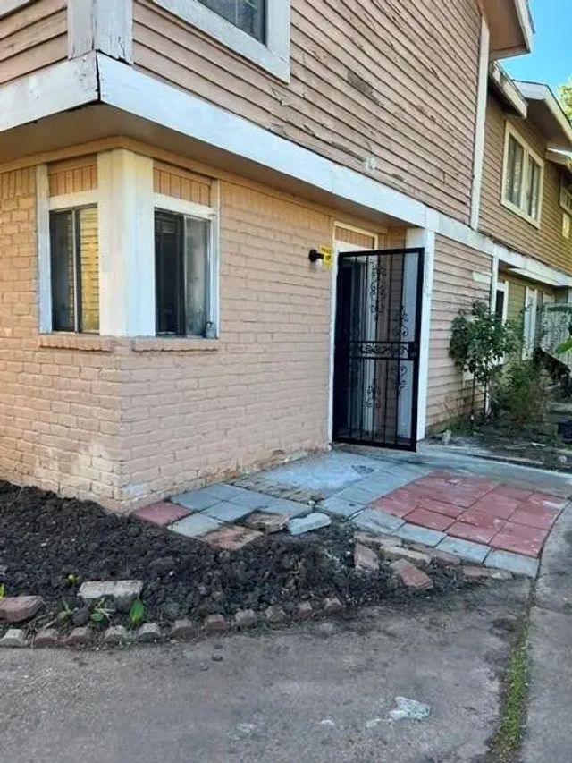 8405 Wilcrest Drive 1110, Houston