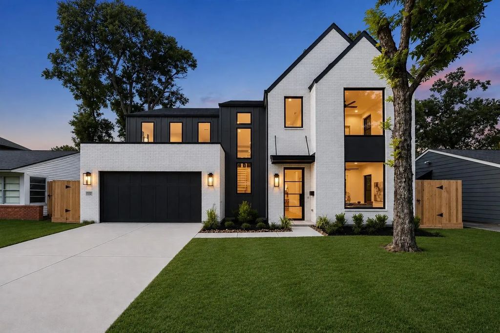 1212 Candlelight Lane, Houston