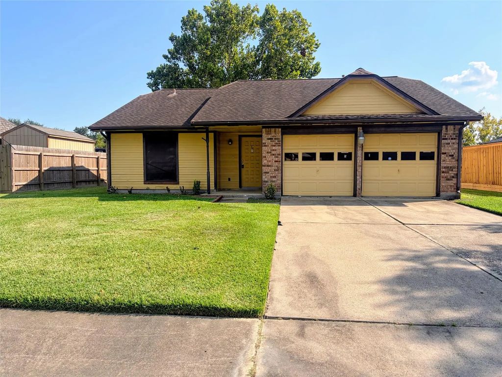 11734 Crockett Drive, La Porte
