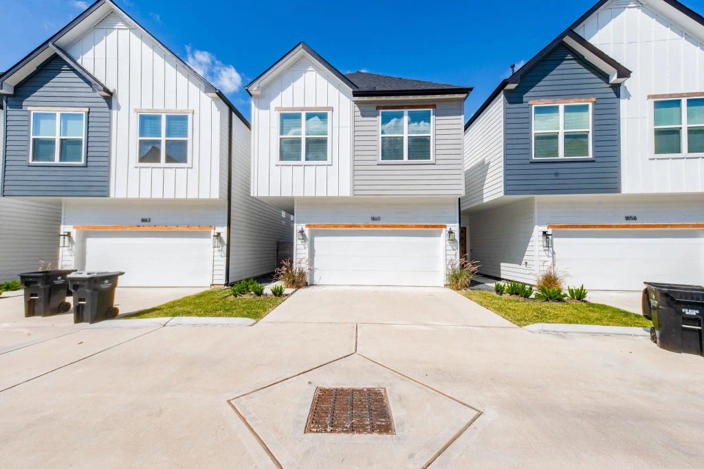 1860 W Tidwell Road, Houston