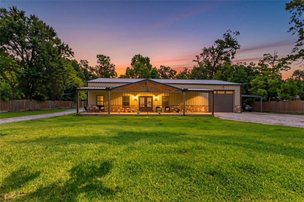 710 Yellowood Lane, Lumberton