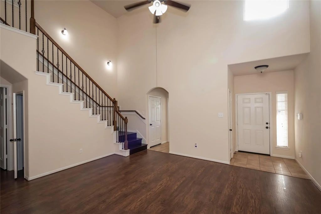 5503 Casa Mila Drive, Katy