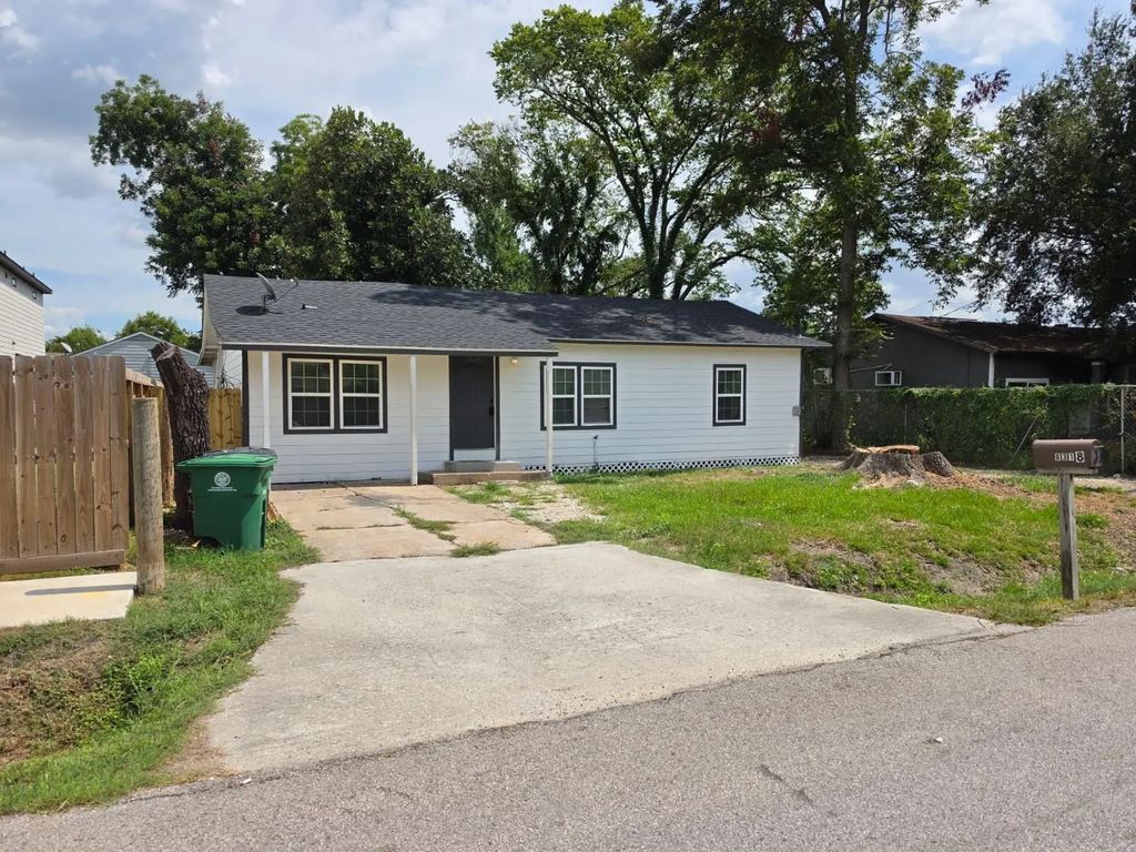 6318 Sayers Street, Houston
