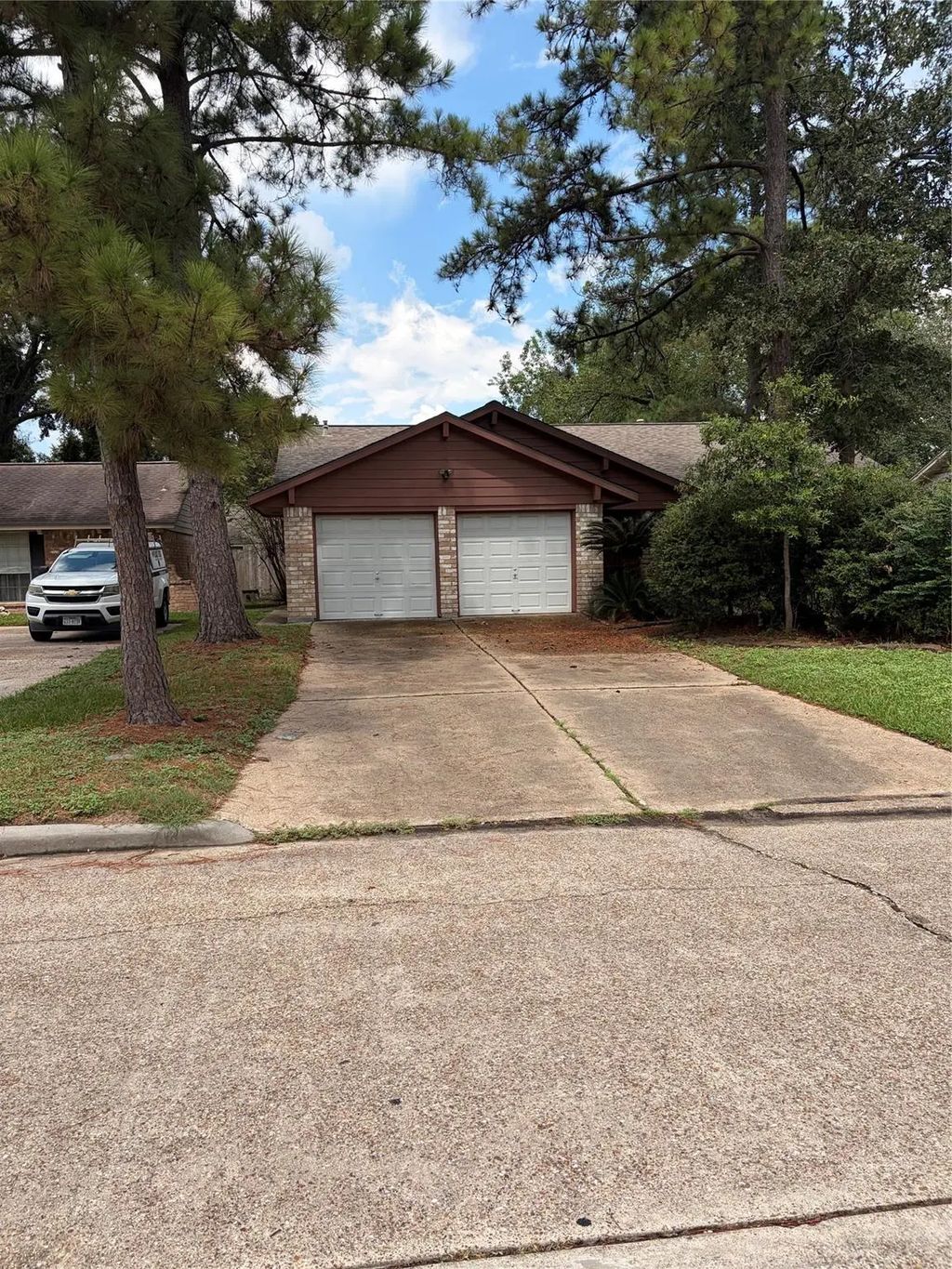 2415 Tinechester Drive, Houston