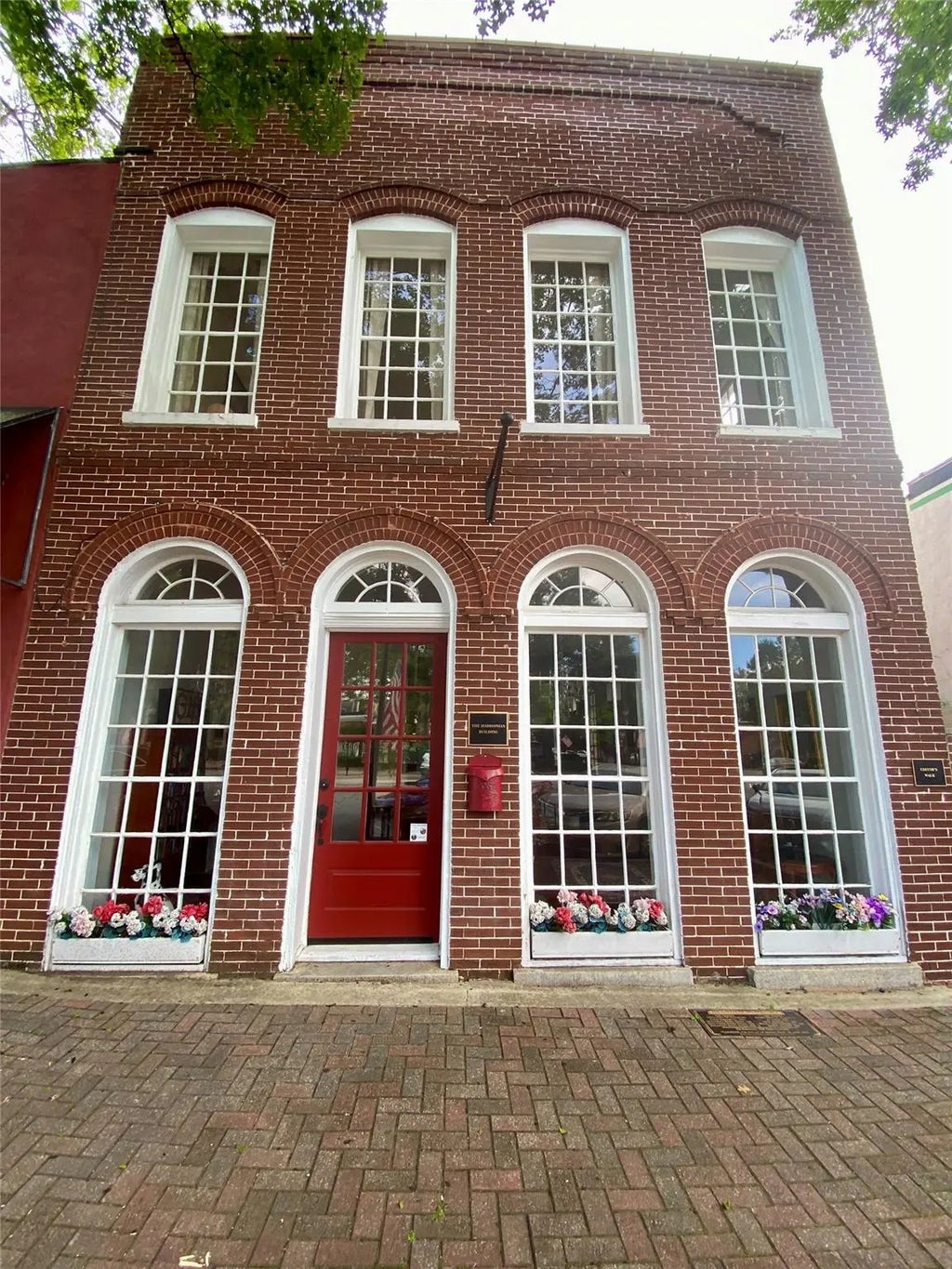 131 E Jefferson 1, Madison