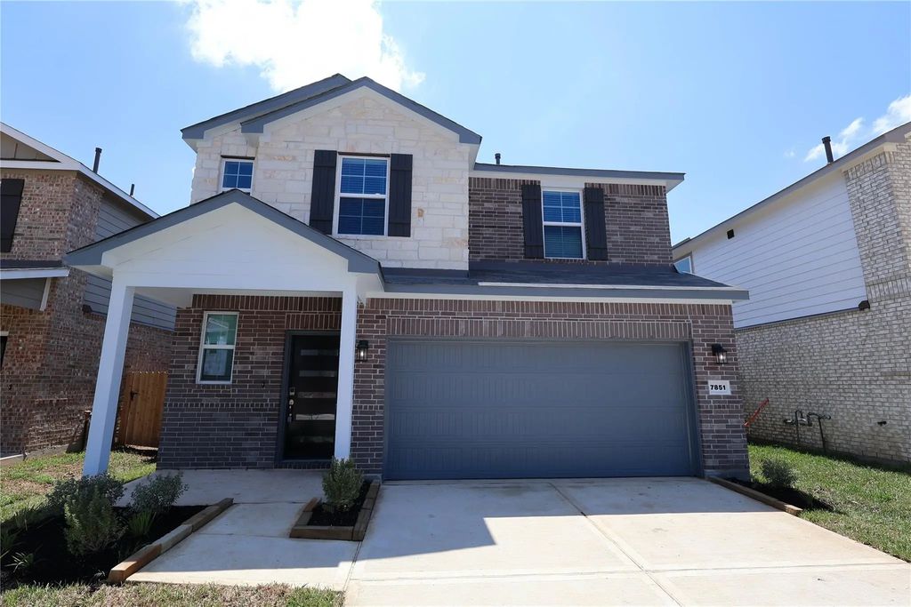 7851 Bergamot Circle, Magnolia