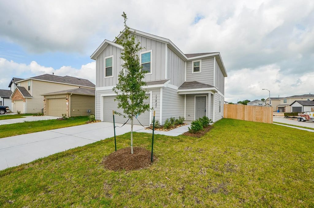 17827 Planted Orchard Drive, Hockley