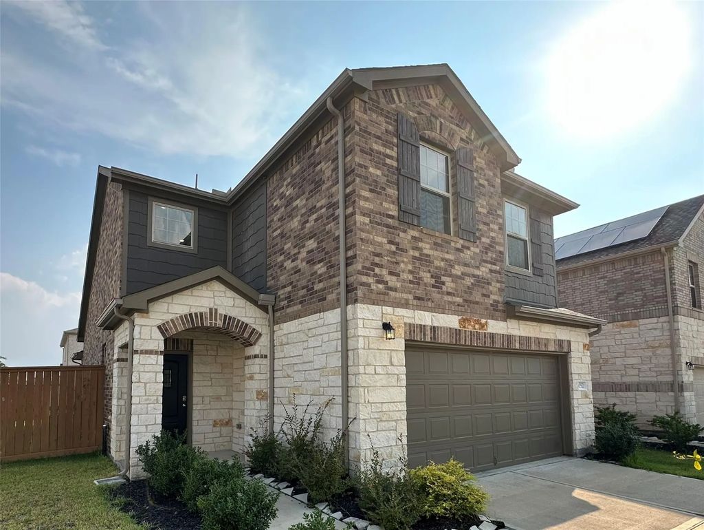 1052 Laguna Cove Drive, Katy