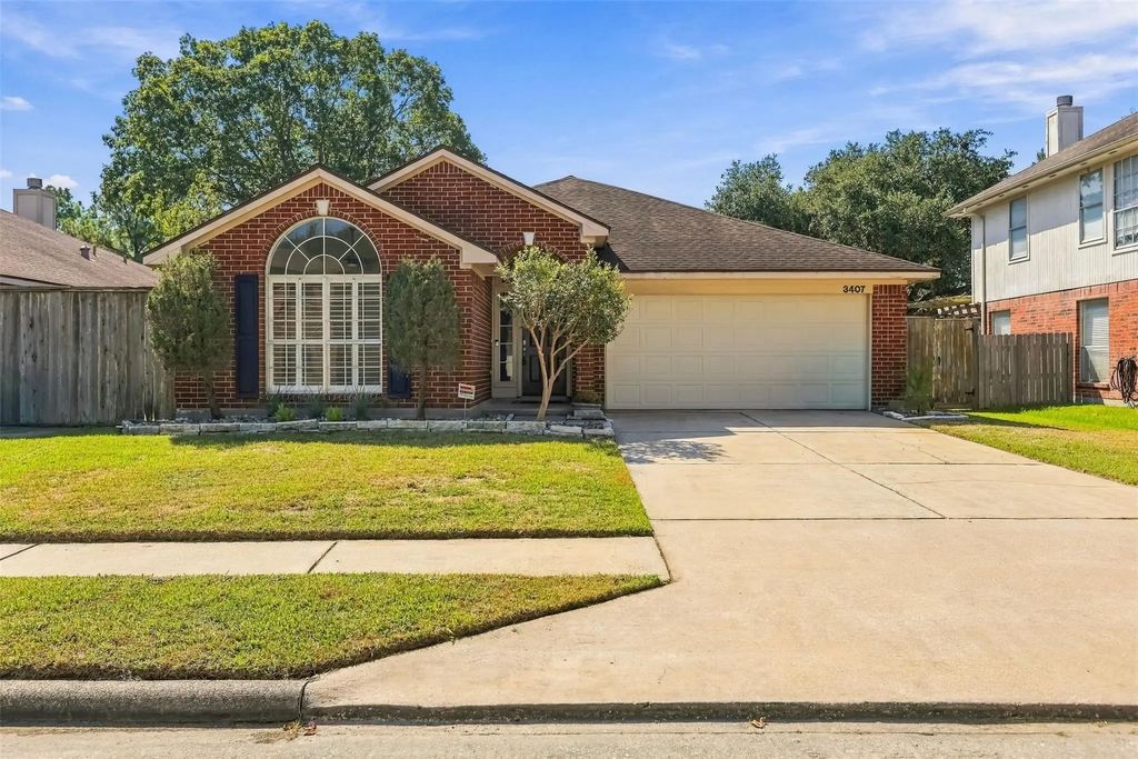 3407 Crystal Dove Drive, Spring