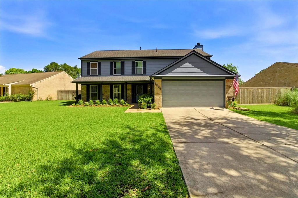 3226 Lakefield Way, Sugar Land