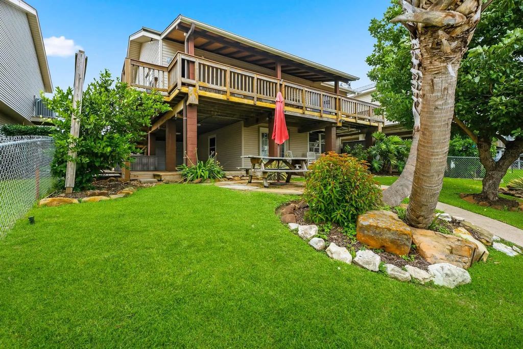 23 N Sandpiper Street, La Marque