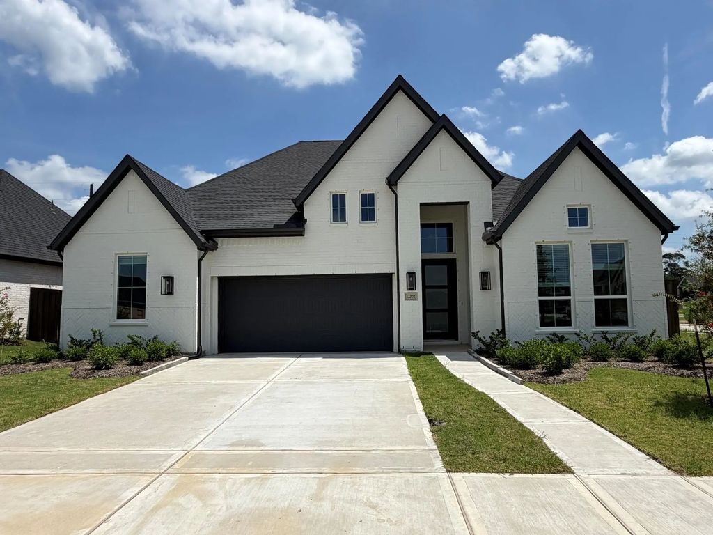 12202 Denham Drive, Mont Belvieu