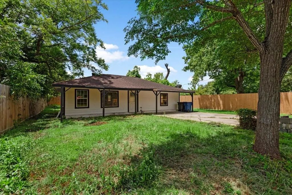 740 Westford Street, Houston