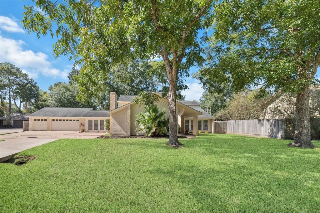 13007 New Cypress Drive, Cypress Property Listing: MLS® #50713611