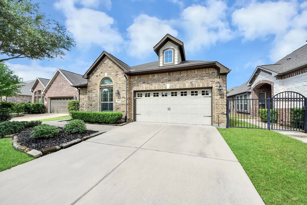 4910 Augusta Pointe Court, Katy