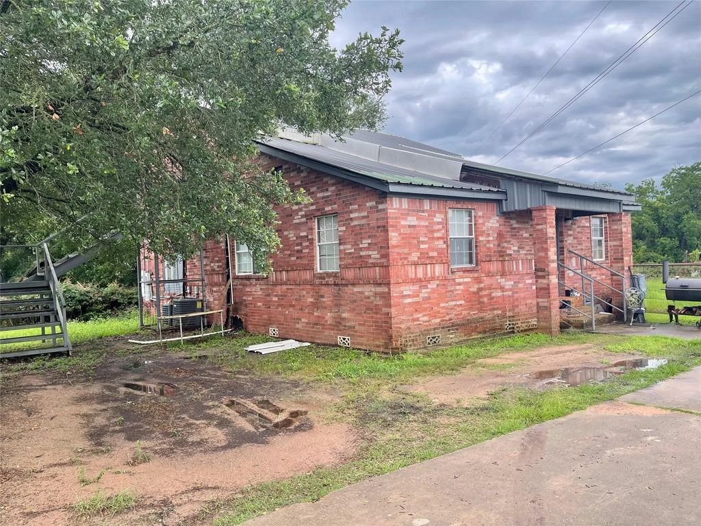 20661 Cochran Road, Prairie View