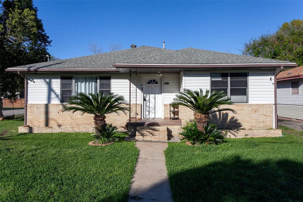 2248 7th Avenue, Port Arthur
