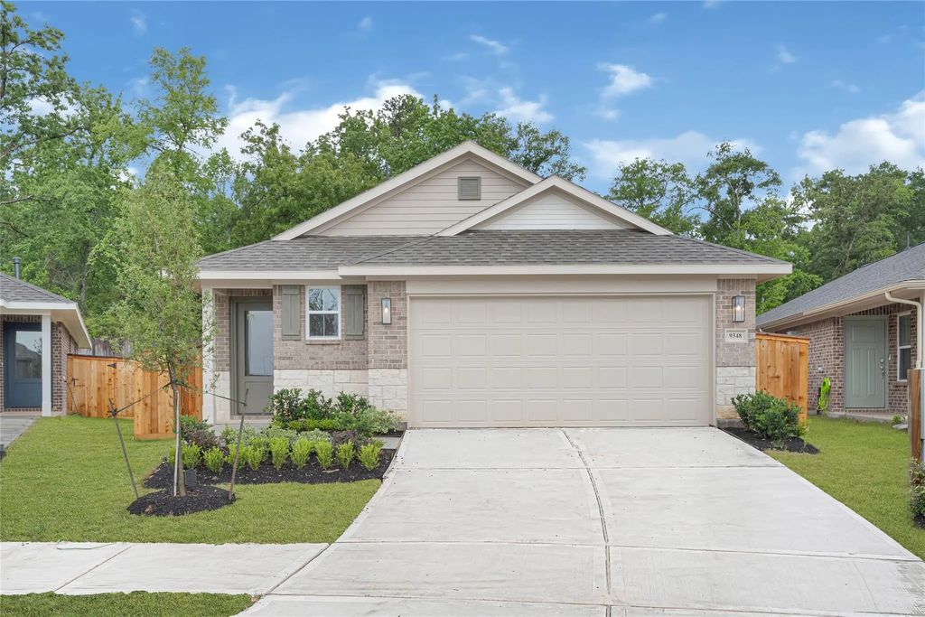 9348 Hard Rock Road, Conroe