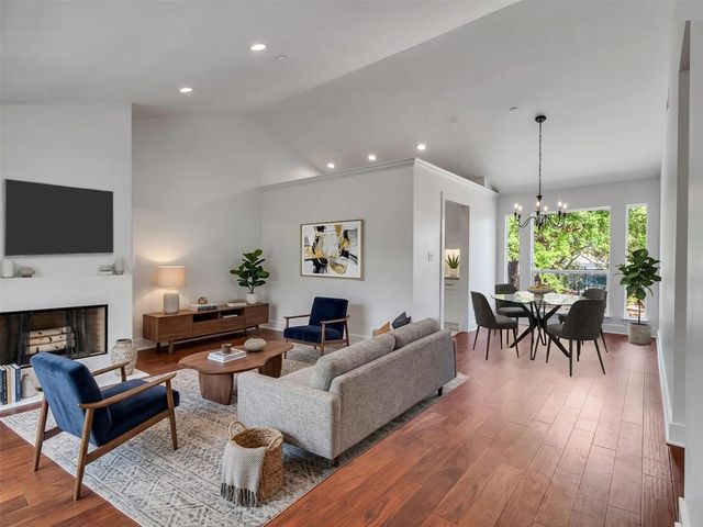 2829 Timmons Lane 204, Houston