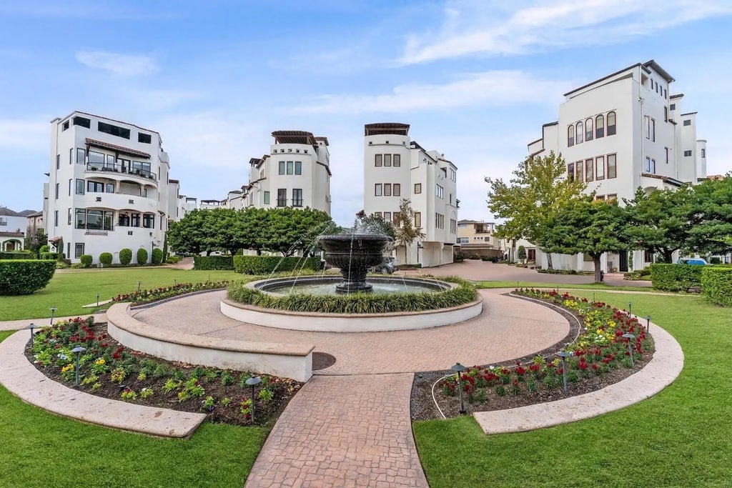 5215 Feagan Street A, Houston